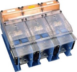 WOHNER QUADRON PATROONLASTSCHEIDER BOUWGROOTTE ZEKERINGSINZETSTUKKEN NH4A UITRUSTING PATROONLASTSCHEIDER MET LASTSCHEIDER NOM. BEDRIJFSSTROOM IE 1600A 3 POLEN BESCHERMINGSGRAAD (IP) IP2 33204
