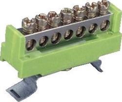 WOHNER POTENTIAALVEREFFENINGSRAIL (BXHXL) 15X55X20MM UITVOERING IN BEHUIZING BOUWVORM MODULAIR SYSTEEM 7 AANSLUITINGEN AARDE 7 AANSLUITINGEN GELEIDER TO 7 AANSLUITINGEN RONDE GELEI GEIS 01258