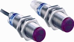 SCHNEIDER FOTOCEL METAAL M18 ZENDER 0...15M PNP 3-DRAADS 12..24 VDC M/V 2M KABEL XUB0BPSNL2