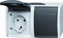 ABB BUSCH JAEGER OCEAN THERMOPLAST OPBOUW 2-VOUDIGE WCD MET RANDAARDE COMPLETE BEHUIZING STEEKKLEM KLAPDEKSEL 2CKA002084A0705