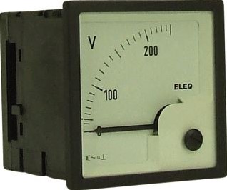 ELEQ VOLTMETER PANEELBOUW 500V KLASSE 1.5 0.5W AC INBOUW WEEKIJZER HXB 72X72MM 302711E