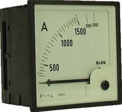 ELEQ AMPEREMETER INBOUW 96X96MM 600/5A AC WEEKIJZER OVERSTROOMSCHAAL 303419E