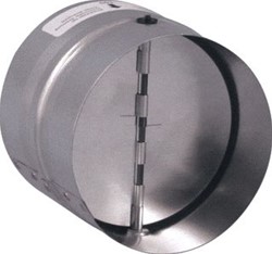 NEDCO BUISVERBINDER MET VLINDERKLEP A150MM