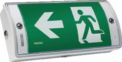 FAMOSTAR PRO WP-24 NOODVERLICHTING WANDOPBOUW 25M LEESAFSTAND ZONDER PICTOGRAM KUNSTSTOF IP65 HXBXL 78X163X351MM 393061