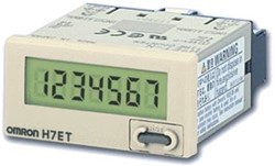 OMRON 48X24 MM LCD-7 CIJFERS INCL. BATTERIJ NPN/PNP IN 999999,9H/3999D23,9H SCHROEFAANSLUITING H7ETNVOMI