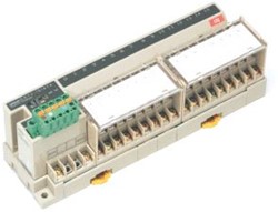 OMRON 8 IN EN 8 UIT TRANSISTOR PNP 24 VDC 0,5 A TERMINAL T.B.V. DEVICENET DRT2MD16TA1