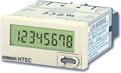 OMRON 48X24 MM IP66 LCD-8 CIJFERS OPTELLEND INCL. BATTERIJ VAC/VDC INGANG TOT 20 HZ SCHROEFAANSLUITING H7ECNFVOMI
