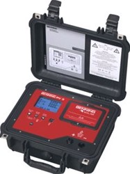BENNING PV 3 TESTER VOOR FOTOVOLTAISCHE INSTALLATIES