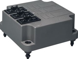 ABB DEKSEL 3640 MET ADELS CONNECTOR 3X3-P + AANSLUITDRADEN GERECYCLED KUNSTSTOF 1SPA007131F9520