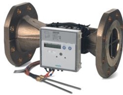 SIEMENS UH50-A70-00 ULTRASONIC HEAT METER 25 M3/H 6 MM L = 100 MM DN65 S55561-F119