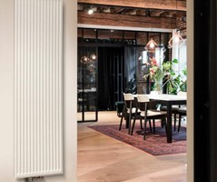 Ontdek de Brugman Centric Verti Standard: de stijlvolle, ruimtebesparende verticale paneelradiator v