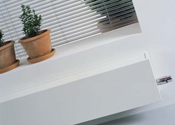 JAGA MINI WANDCONVECTOR L=2600MM H=80MM TYPE09 VERKEERSWIT RAL9016 MINW.00826009.133