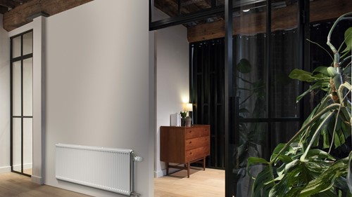 BRUGMAN STANDARD PANEELRADIATOR TYPE22 600X800 INCL-BEVESTIGING VERKEERSWIT RAL9016 134S2260080100