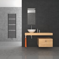 STELRAD DAHLIA DESIGNRADIATOR HORIZONTAAL MET MIDDENAANSLUITING 1180X585MM 633W WIT 01840105