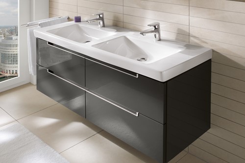 VILLEROY & BOCH SUBWAY 2 KERAMISCHE WASTAFEL 1300X470MM DUBBEL GECOAT UITTIKBARE KRAANGATEN: LINKS EN RECHTS WIT 7175D0R1-2